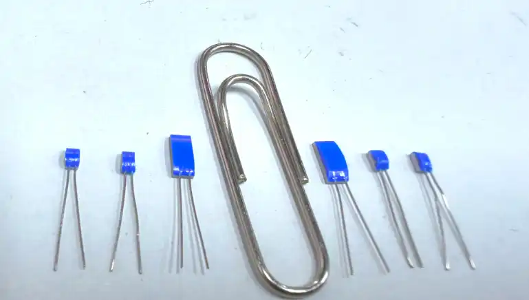 Thin film resistors